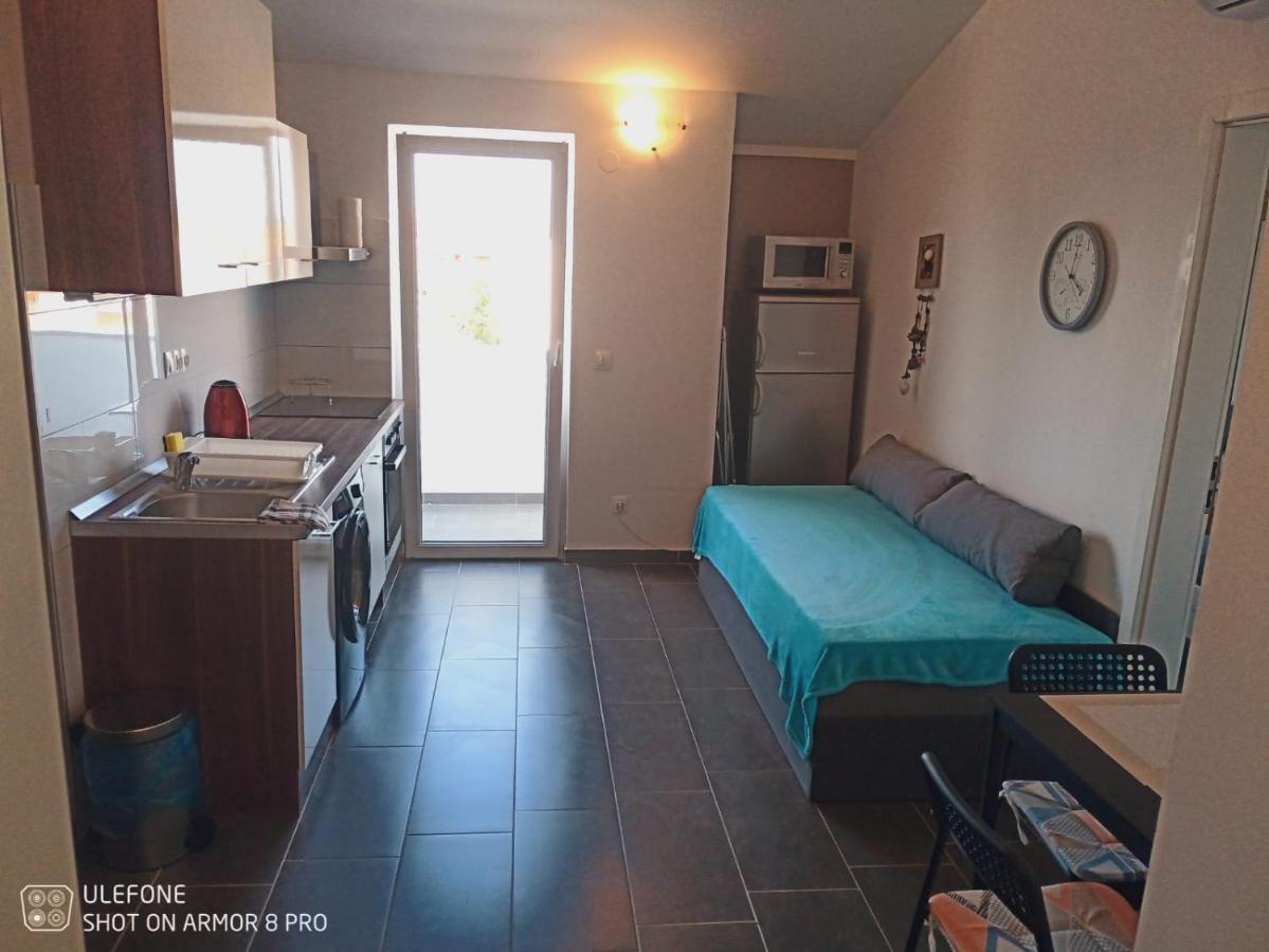 Abelia Sea View Apartment พูลา ภายนอก รูปภาพ
